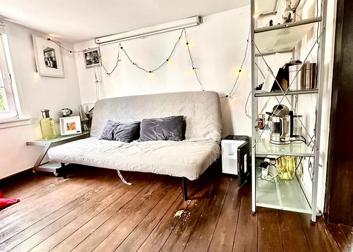 Апартаменты Hexenhaeuschen Dreieichenhain