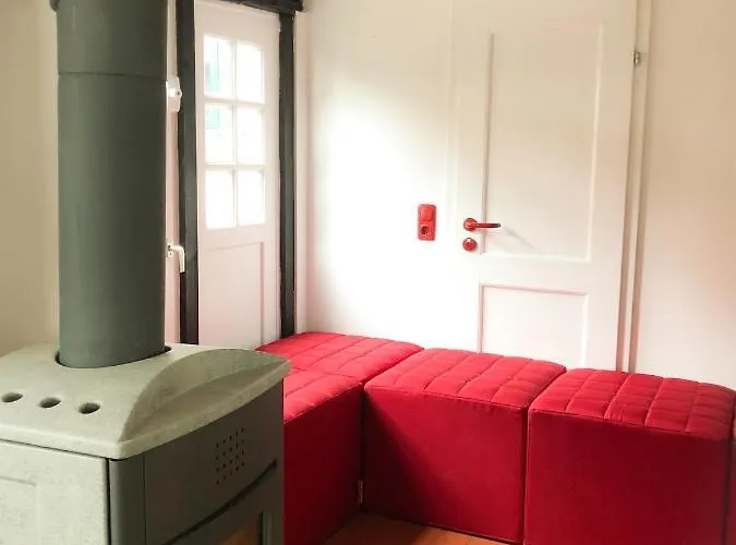 Hexenhaeuschen Dreieichenhain Драйайх