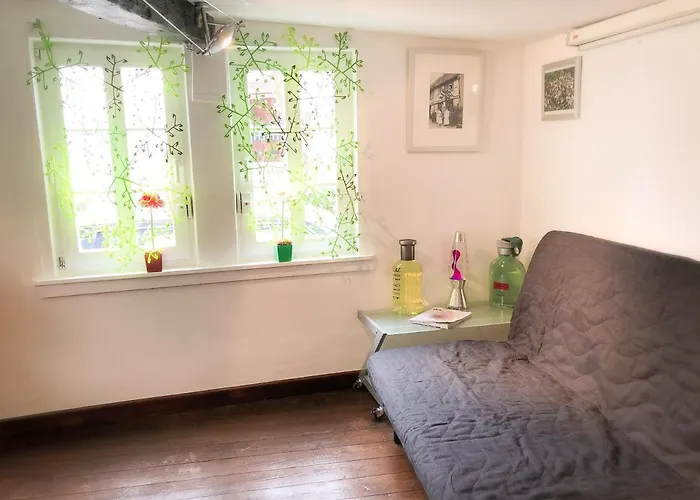 Hexenhaeuschen Dreieichenhain Апартаменты Драйайх